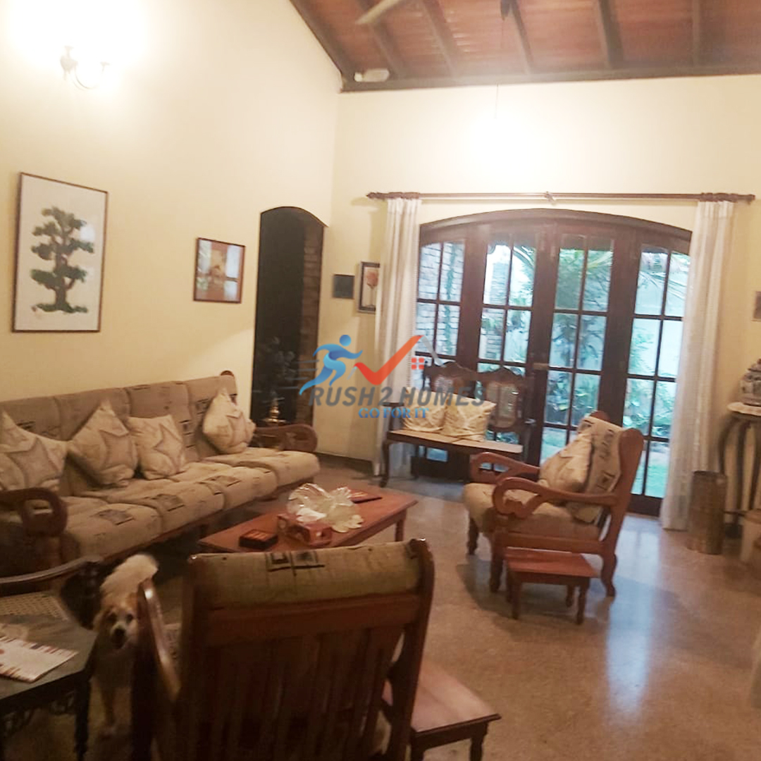 Land for Sale in Nugegoda (with Bungalow-Type House)