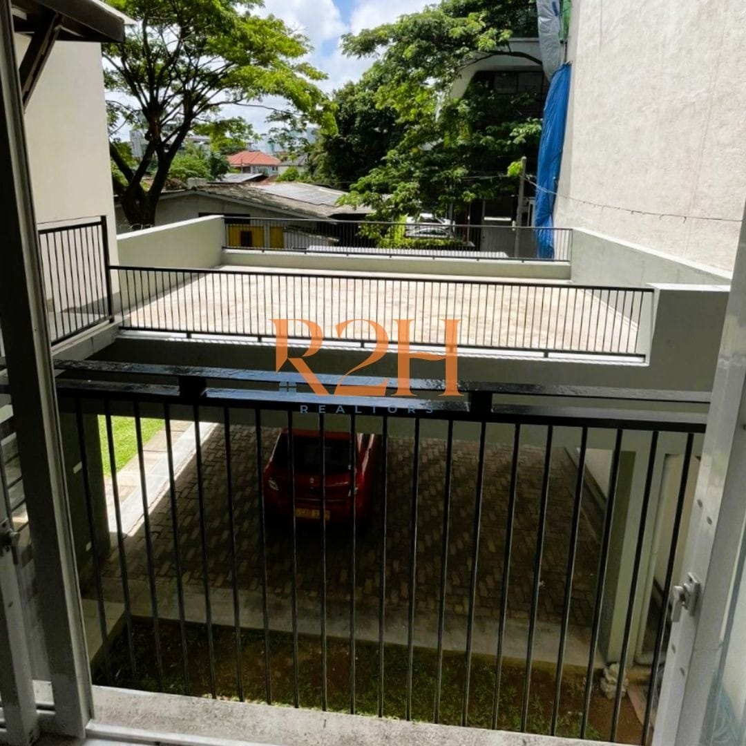 4 Bedroom House for Rent in Colombo 5