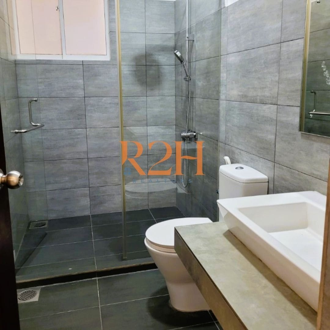 4 Bedroom House for Rent in Colombo 5