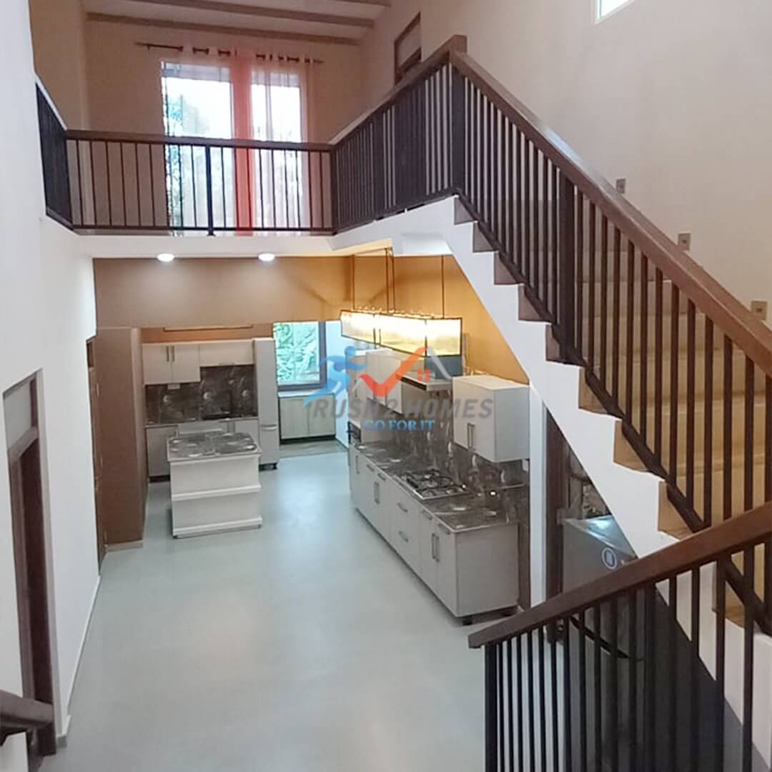 House for Sale in Athurugiriya