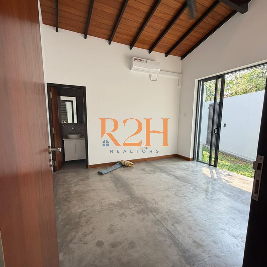 Modern 2-Storey House for Sale in Attidiya