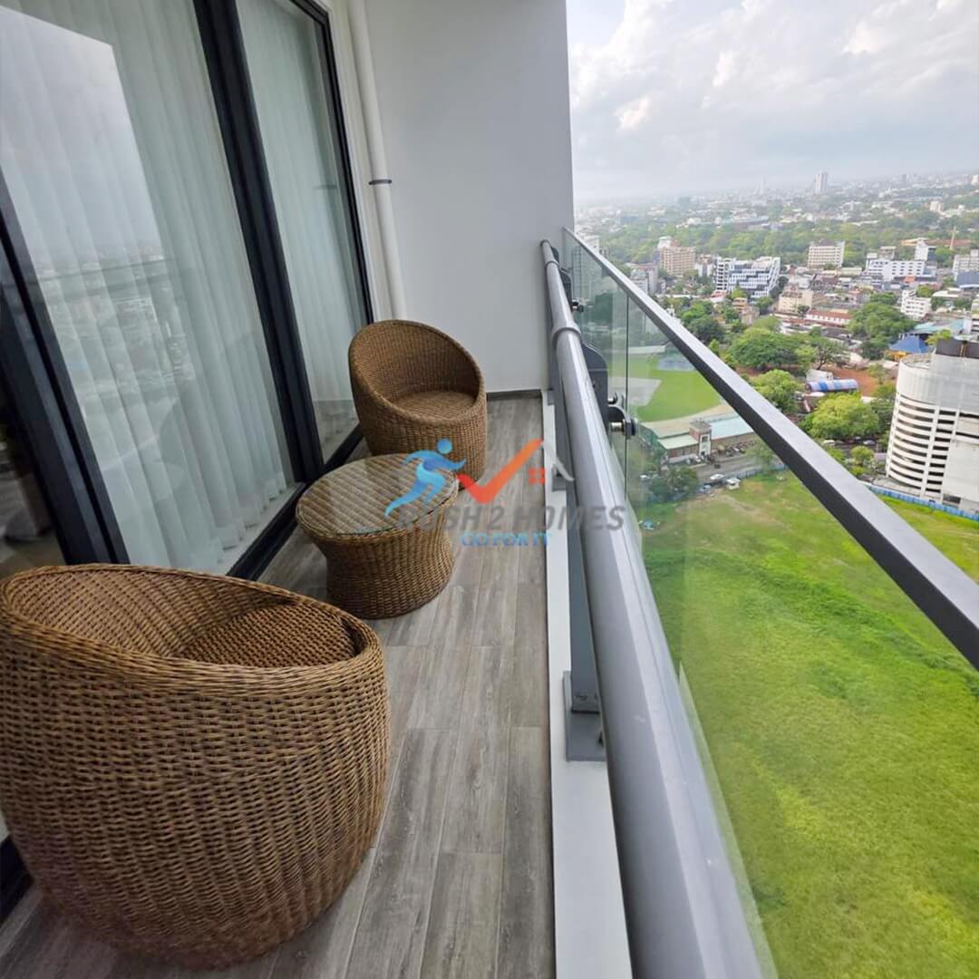 Capital Twins Peak - Colombo